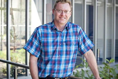 Dr Andrew Taylor is conducting a survey on self-drive tourists in the NT Outback