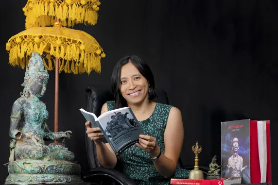 Senior Lecturer in Indonesian Studies Dr Vannessa Hearman